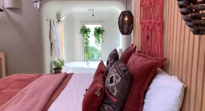 «Paradise Hotel»: Einzigartiger Luxus in jedem Zimmer. «Paradise Hotel»