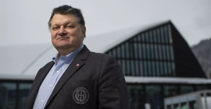 Gaudenz Domenig, Präsident des HC Davos. Gaudenz Domenig