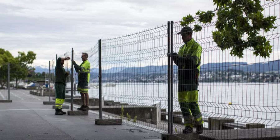 Die Zürcher Seepromenade ist seit heute Samstag nach dem Coronavirus wieder geöffnet.