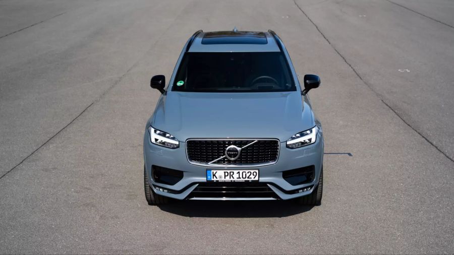 2020 Volvo XC90 B6