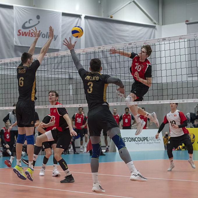 Im Normalbetrieb lockt die Betoncoupearena vor allem Volleyfans nach Schönenwerd. Betoncoupearena Volley Schönenwerd