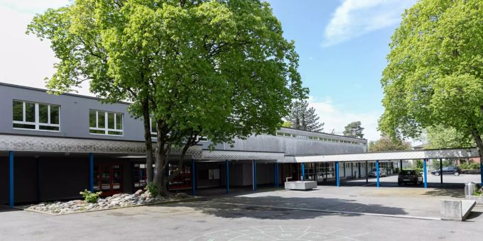 Die Schulanlage Unterboden in Obersiggenthal. Die Schulanlage Unterboden in Obersiggenthal.