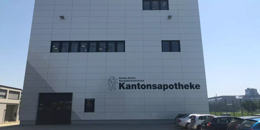 Das Gebäude der Kantonsapotheke in Schlieren.