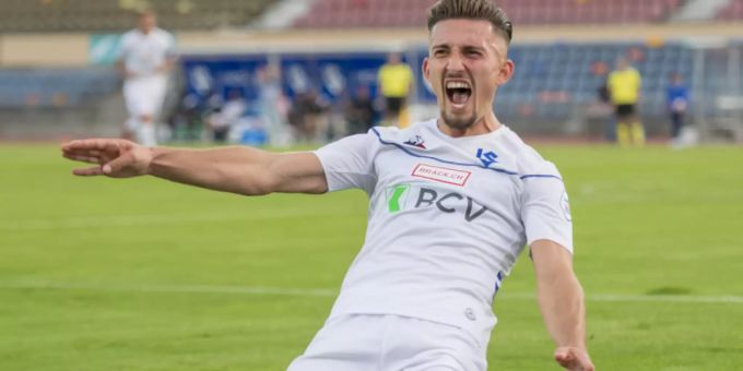 Fussball - Lausanne-Sport übernimmt mit 4:0-Sieg die Spitze