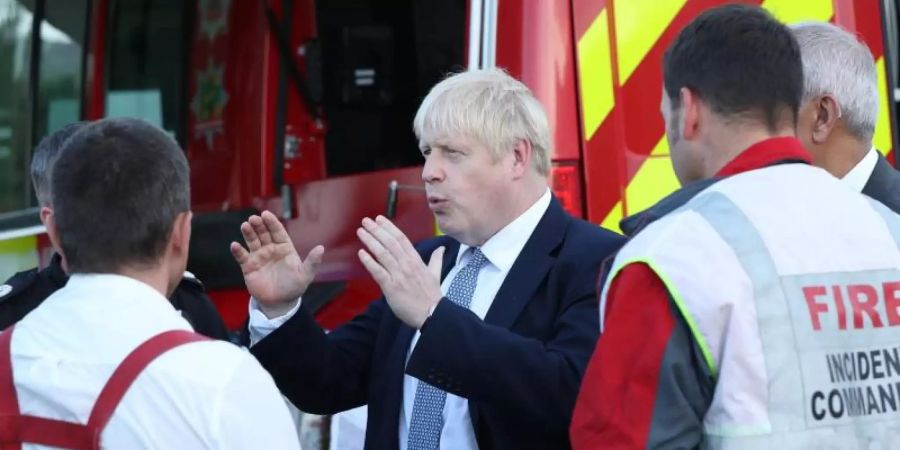 Whaley Bridge Boris Johnson