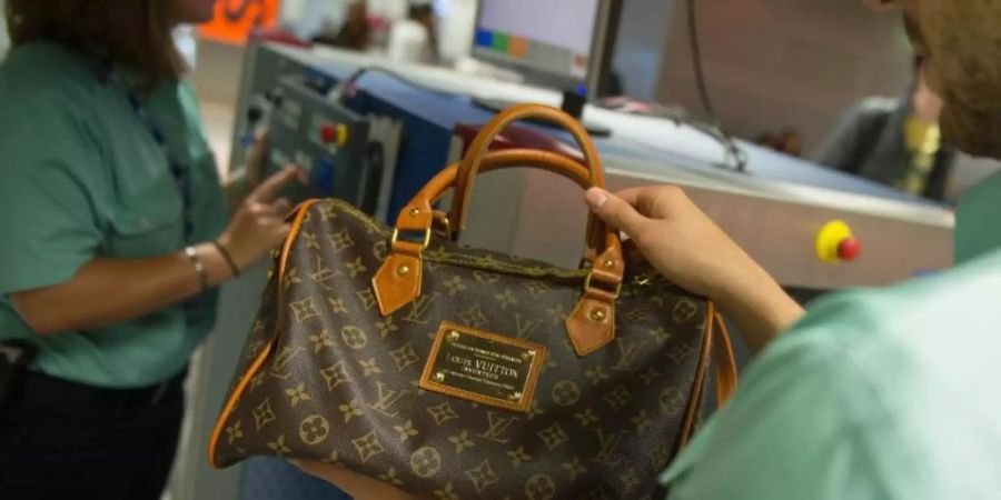Gefälschte Tasche