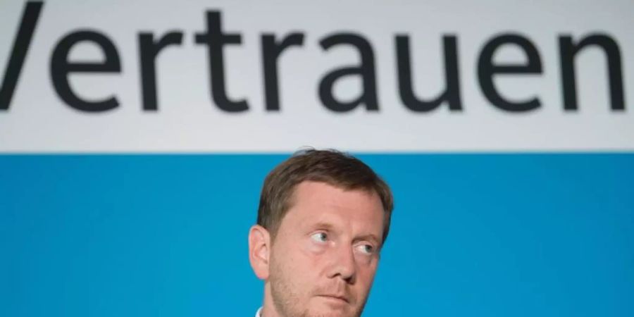 Die CDU um Ministerpräsident Kretschmer wahrte in Sachsen ihren Umfrage-Vorsprung vor der AfD. Foto: Sebastian Kahnert