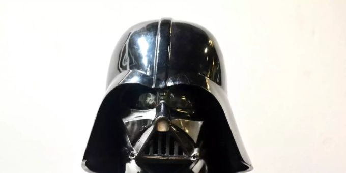 Ein Original Darth-Vader-Helm soll bei einer Auktion zwischen 250'000 und 450'000 Dollar einbringen. Auktion Darth Vader