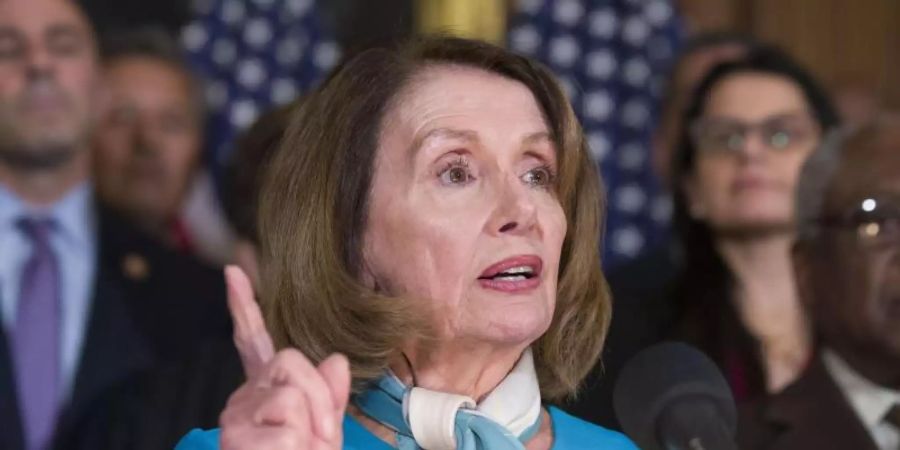 Nancy Pelosi, Vorsitzende des Abgeordnetenhauses, spricht auf dem Capitol Hill. Foto: Alex Brandon/AP