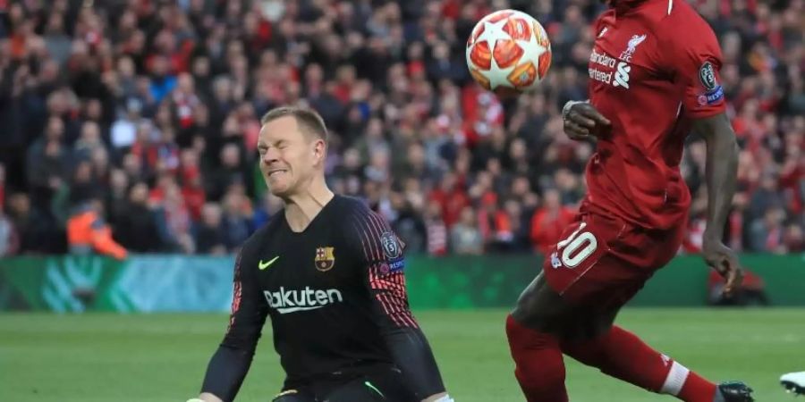 Torwart Marc-Andre ter Stegen (l) war der letzte deutsche Spieler in der laufenden Saison der Champions League. Foto: Peter Byrne/PA Wire