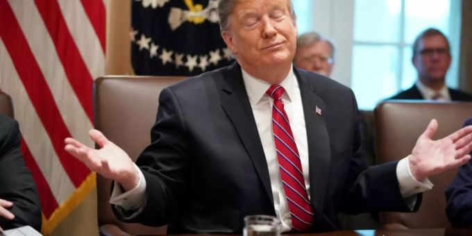 Gesundheitsattest - Trump gilt nun offiziell als fettleibig