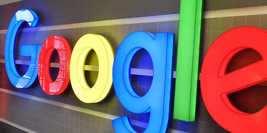 Google, die Grossbanken, ABB, Novartis oder Roche zählen in der Schweiz unter Studierenden zu den attraktivsten Arbeitgebern. (Archiv)