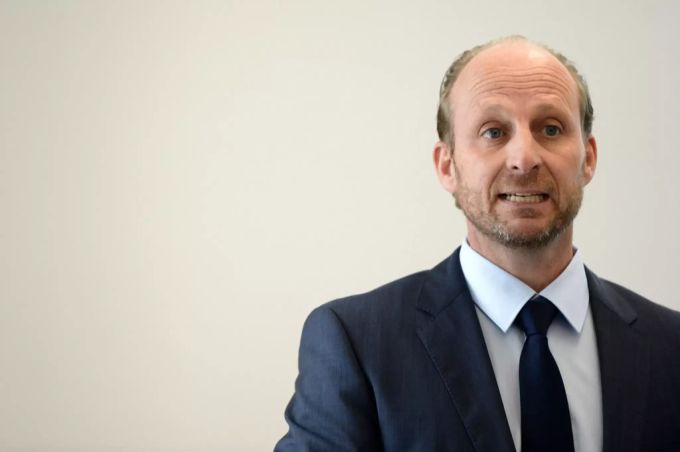 Simon Kopp ist Sprecher der Luzerner Staatsanwaltschaft. Diese untersucht den Betrugsvorwurf gegen Rapperin Loredana. Loredana