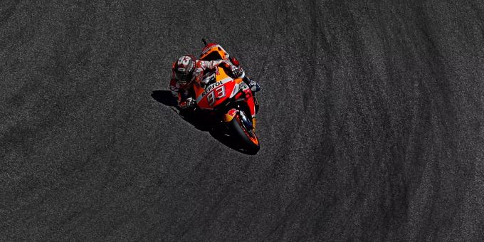 MotoGp lässt Fan-Herzen aktuell höher schlagen. MotoGp