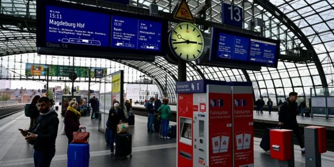 Berliner Hauptbahnhof Berliner Hauptbahnhof
