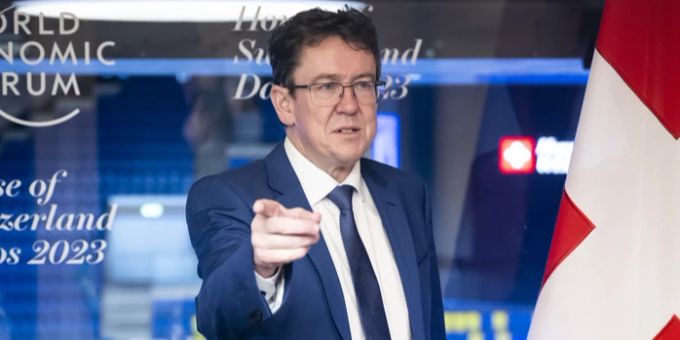 Rössli? Sommaruga? - Sogar Bund rätselt: Wie heisst dieser Mann?