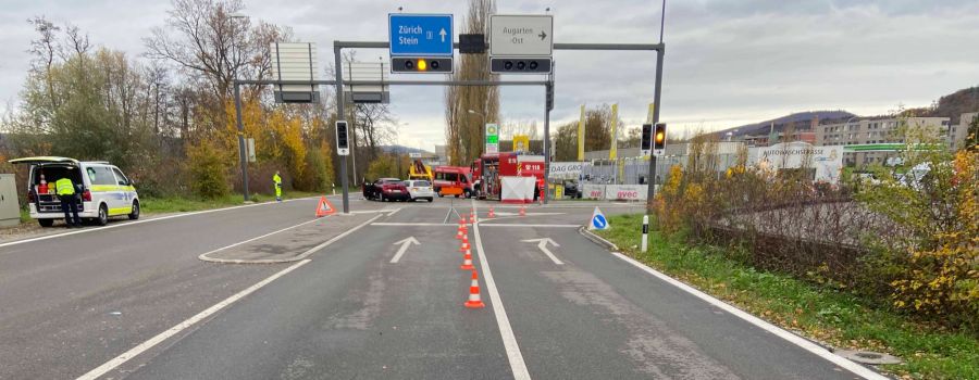 Durch den Unfall kam es zu Verkehrsbehinderungen.