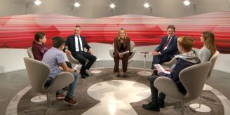 Dank Kinderfragen - «Atemlos»: SVP-Bundesratskandidaten singen im Duett Dank Kinderfragen - «Atemlos»: SVP-Bundesratskandidaten singen im Duett