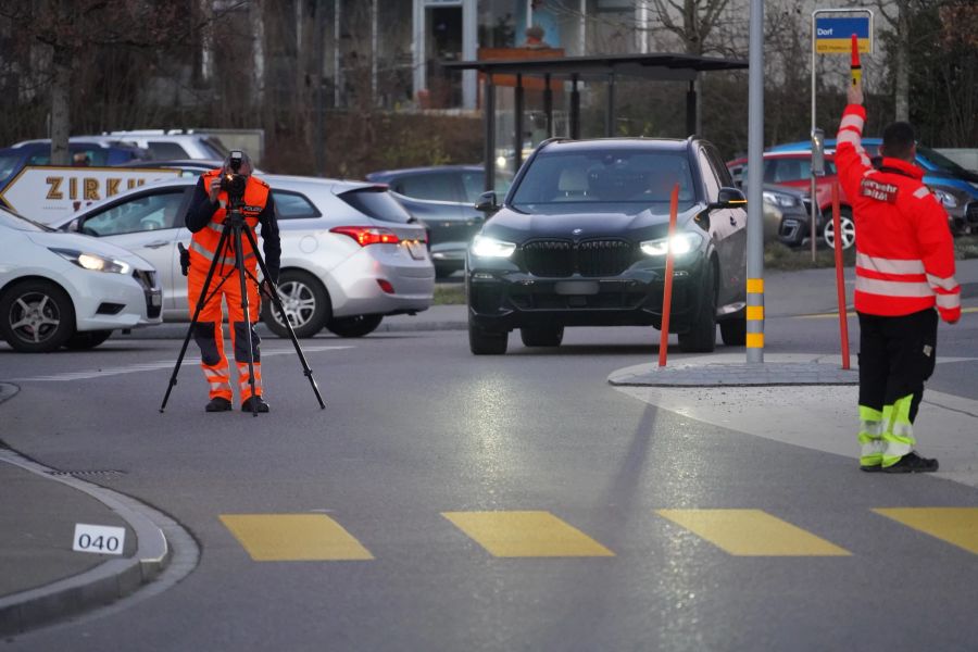 Polizei auf Strasse