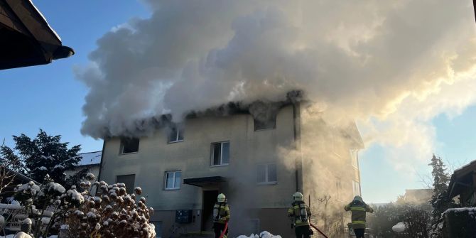 Gunzgen: Brand in einer Wohnung eines Mehrfamilienhauses