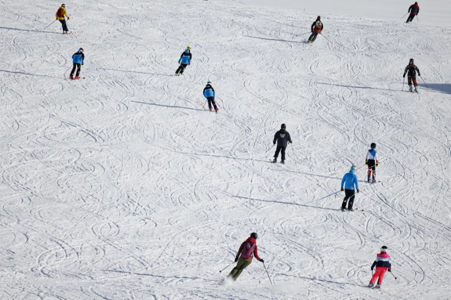 Viele Schweizerinnen und Schweizer verbrachten das letzte Wochenende auf den Ski.