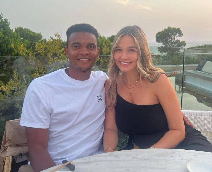 Manuel Akanji ist seit über drei Jahren mit Melanie verheiratet.