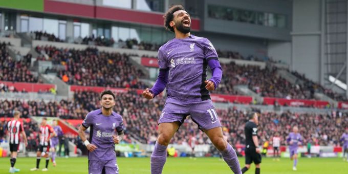 Bei Salah-Comeback - Liverpool festigt Tabellenführung in Brentford