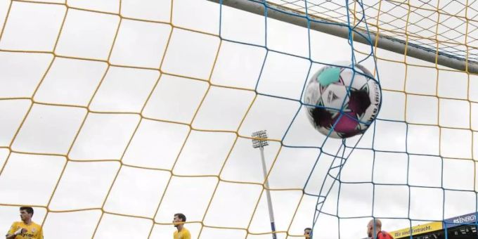 2. Bundesliga - Zwei Corona-Fälle bei Eintracht Braunschweig