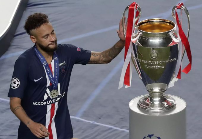 Neymar verliert mit Paris Saint-Germain den Champions-League-Final 2020 gegen Bayern München. Ligue 1