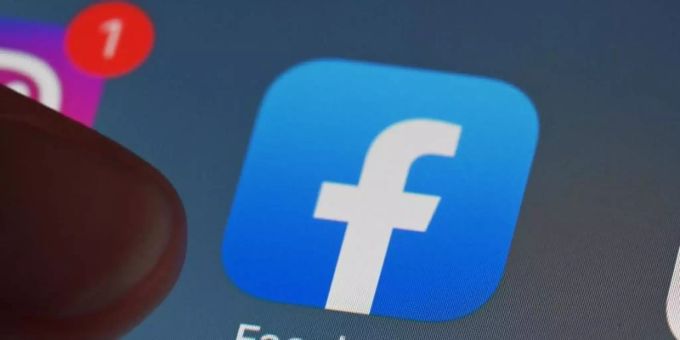 Die italienische Kartellbehörde verhängt eine Millionen-Strafe gegen Facebook. Foto: Uli Deck/dpa Die italienische Kartellbehörde verhängt eine Millionen-Strafe gegen Facebook. Foto: Uli Deck/dpa