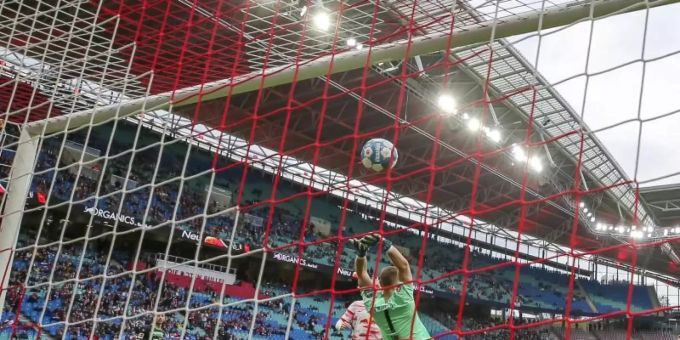 Ab November gilt in der Red Bull Arena in Leipzig die 2G-Regel. Foto: Jan Woitas/dpa-Zentralbild/dpa Ab November gilt in der Red Bull Arena in Leipzig die 2G-Regel. Foto: Jan Woitas/dpa-Zentralbild/dpa