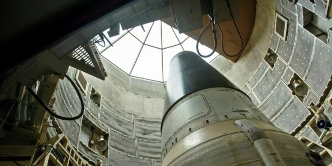 Deaktivierte ballistische US-Atomrakete Titan II Deaktivierte ballistische US-Atomrakete Titan II