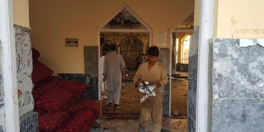 Afghanistan crisis - Bomb blast at Friday prayers