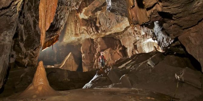 Ogof Ffynnon Ddu