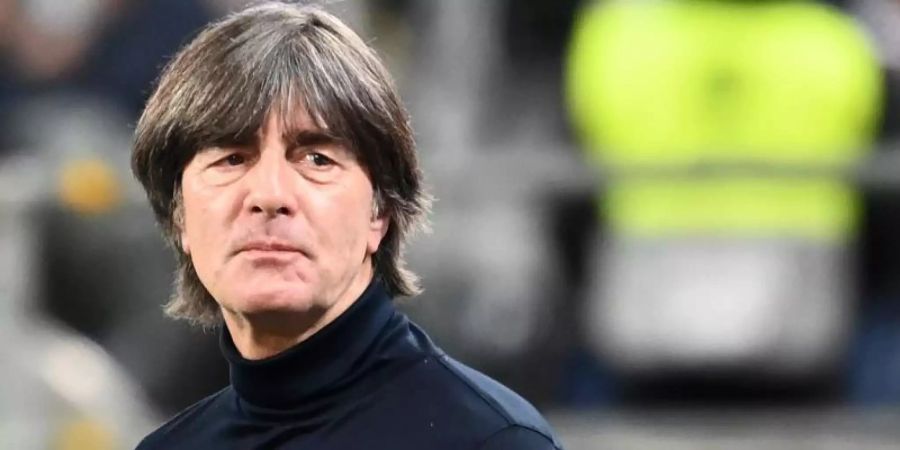 Bundestrainer Joachim Löw steht nach der 0:6-Pleite gegen Spanien in der Kritik. Foto: Federico Gambarini/dpa
