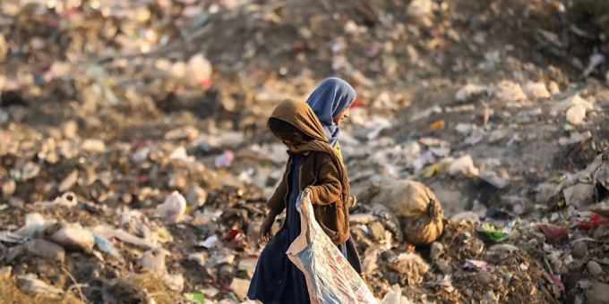 Die Corona-Pandemie verschärft laut einem Bericht der Hilfsorganisation Oxfam die wirtschaftliche Ungleichheit in der Welt. (Archivbild) Die Corona-Pandemie verschärft laut einem Bericht der Hilfsorganisation Oxfam die wirtschaftliche Ungleichheit in der Welt. (Archivbild)