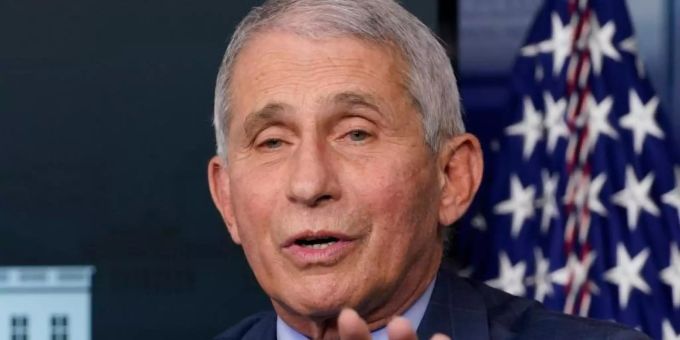 Anthony Fauci, Immunologe aus den USA und leitender medizinischer Berater des US-Präsidenten Biden, spricht bei einer Anhörung des Senatsausschusses für Gesundheit, Bildung, Arbeit und Renten im US-Kapitol. anthony fauci