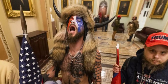 Am Mittwochabend hat ein Mob von Donald-Trump-Anhängern das Kapitol gestürmt. Donald Trump