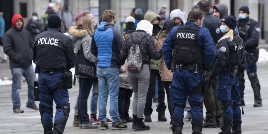 Polizei Schweiz Coronavirus