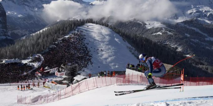 Die Piste ist für das diesjährige Lauberhornrennen bereits. Zuschauer wird es jedoch keine geben. Lauberhornrennen wengen