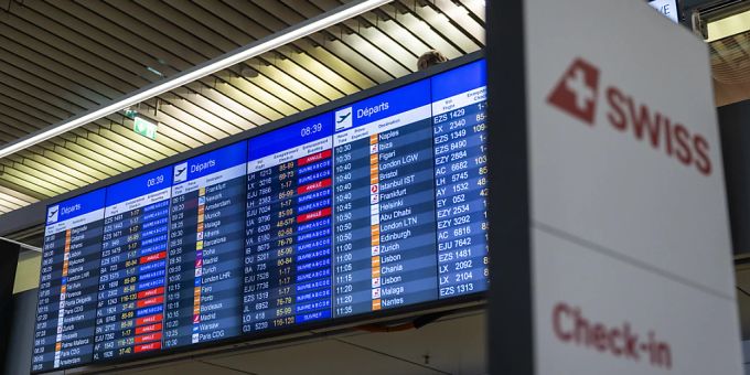 Beim Arbeitskonflikt zwischen dem Bodenpersonal und der Geschäftsleitung des Flughafens Genf ist vorerst kein Ende abzusehen. (Symbolbild) flughafen genf