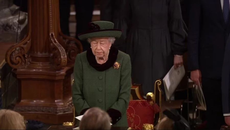 Trotz Gebrechen kam die Queen zu Fuss zum Gottesdienst.