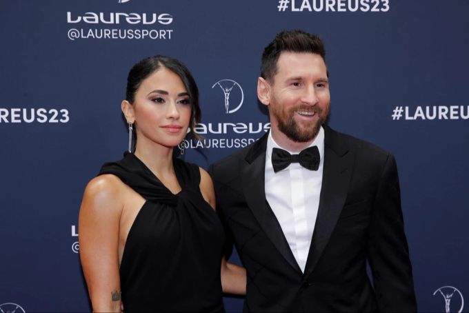 Lionel Messi mit seiner Frau Antonela Roccuzzo. 2023 auf den Laureus World Sports Awards in Paris, 2023. (Archivbild) PSG Lionel Messi