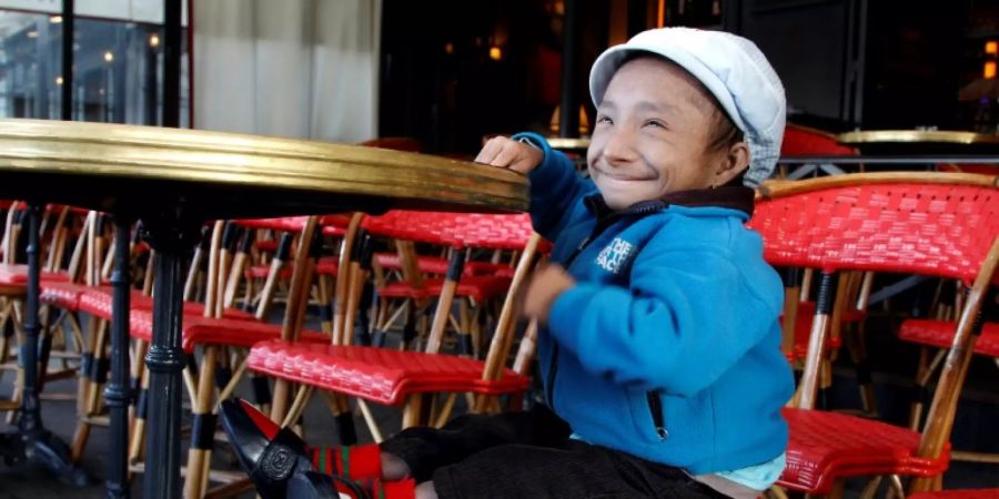 Khagendra Thapa Magar in einem Pariser Café im Jahr 2011