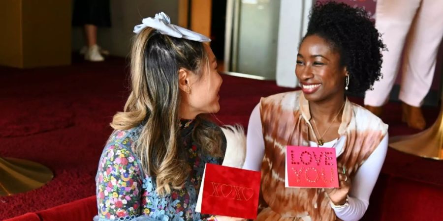 Selbstgemachte Karten für den Valentinstag
