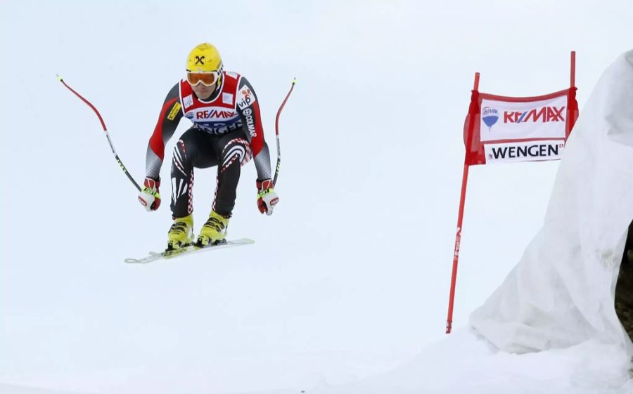 Eine Woche später feiert er das Double in Wengen. Zunächst gewinnt er die Kombination samt Lauberhorn-Abfahrt...