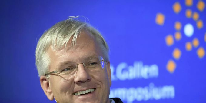 Das sind doch mal gute Nachrichten: Roche-Verwaltungsratspräsident Christoph Franz hofft auf eine Corona-Pille bis Ende Jahr (Archivbild). roche