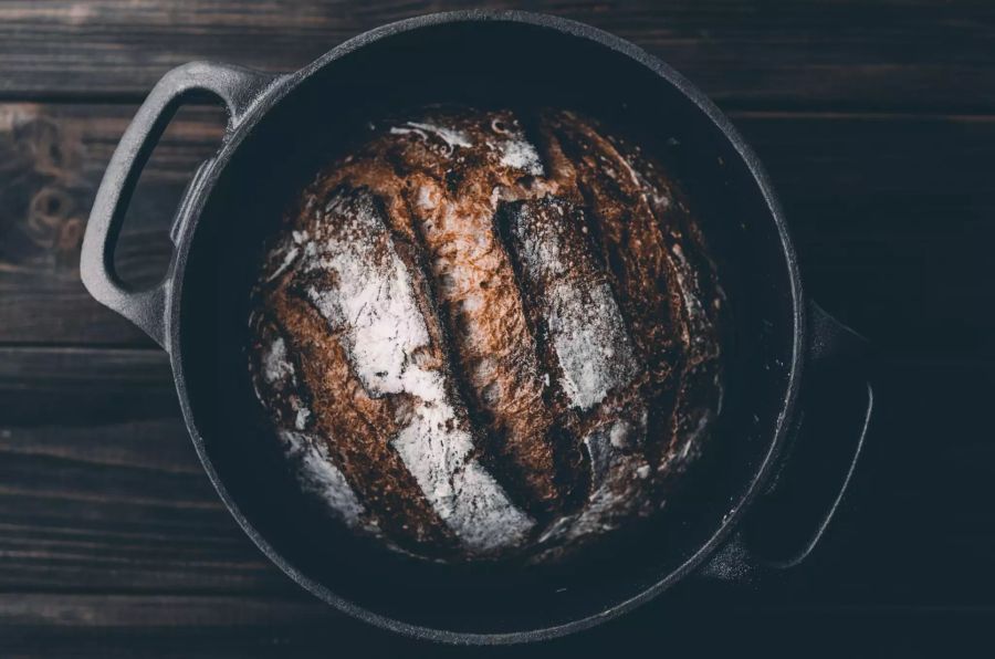 Brot im Topf