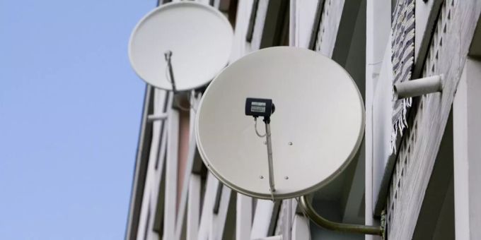 Für AT&T lief das Satelliten-Geschäft schlechter als erwartet. at&t