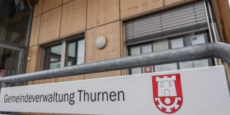 Gemeinde - Sandsack-Aktion in Thurnen